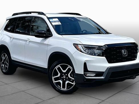 Used 2023 Honda Passport Elite image 3