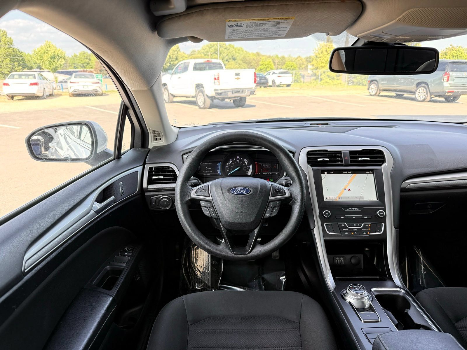 Used 2019 Ford Fusion SE FWD image 23
