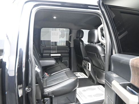 Used 2020 Ford F250 Lariat w/ Lariat Value Package image 11