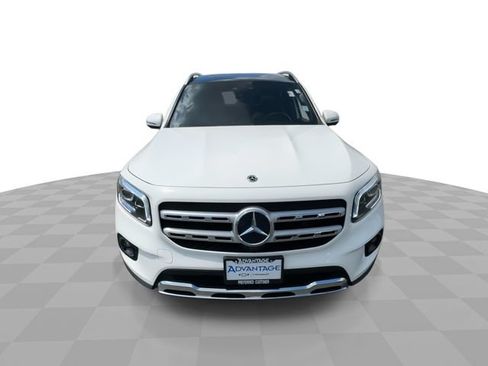 Used 2022 Mercedes-Benz GLB 250 4MATIC image 3