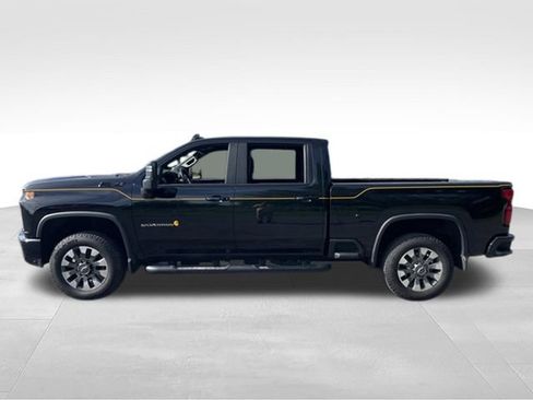 Used 2021 Chevrolet Silverado 2500 LTZ w/ Carhartt Edition AWD/4WD image 4