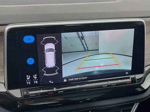 Used 2025 Volkswagen Atlas SEL image 15