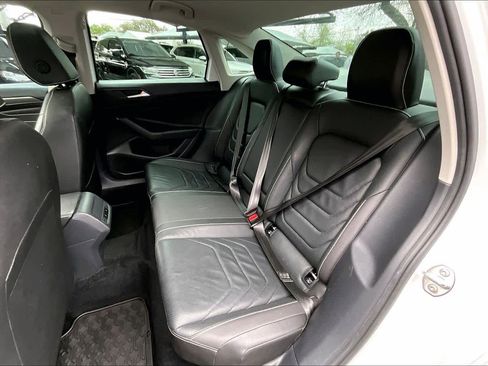 Used 2024 Volkswagen Jetta SEL image 21