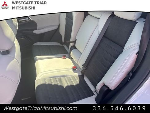New 2026 Mitsubishi Outlander SE FWD image 27