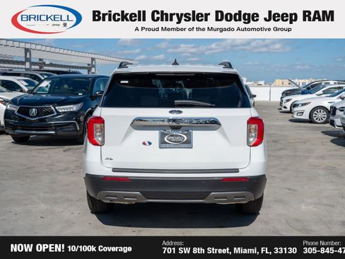 Used 2023 Ford Explorer XLT w/ Equipment Group 202A image 6