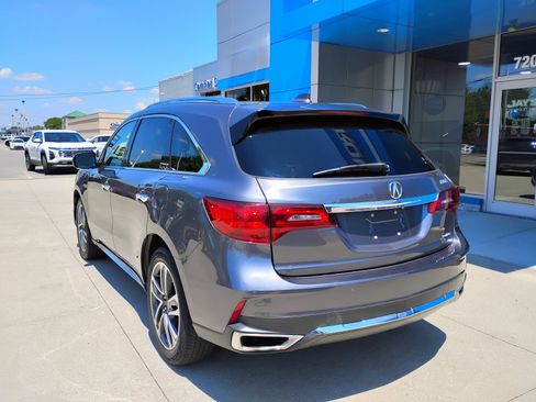 Used 2017 Acura MDX SH-AWD w/ Advance Package image 9