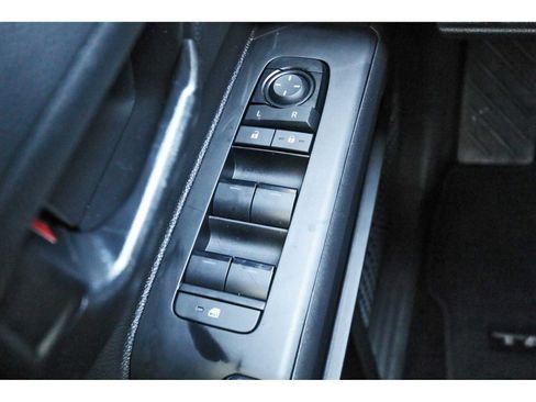 Used 2024 Toyota Tacoma SR image 20