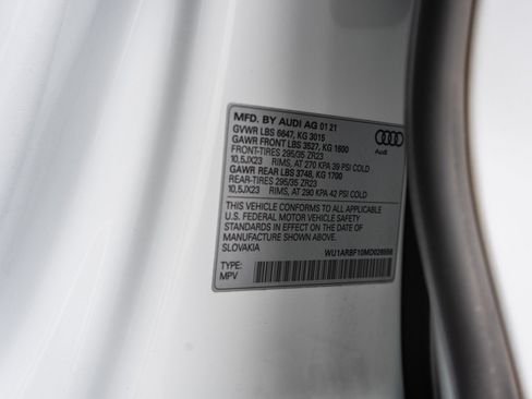 Used 2021 Audi RS Q8 w/ Carbon Optic Package AWD/4WD image 20