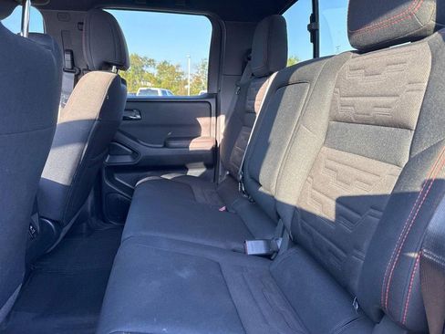 Used 2023 Nissan Frontier PRO-4X w/ Pro Convenience Package image 10