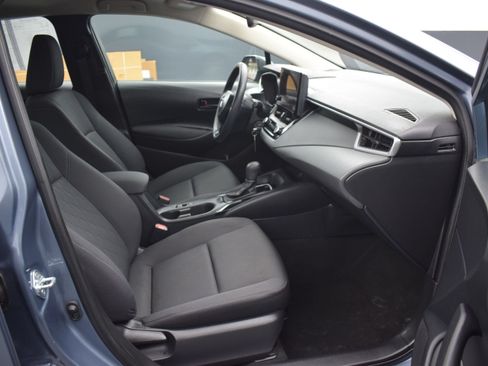 Used 2024 Toyota Corolla LE FWD image 10