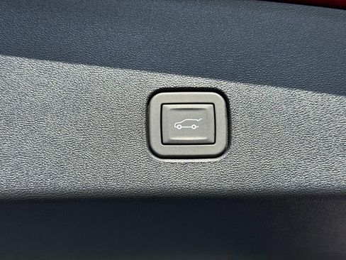 New 2026 Cadillac Optiq Sport 2 image 12