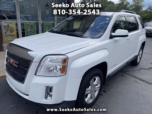 Used 2015 GMC Terrain SLE FWD image 1