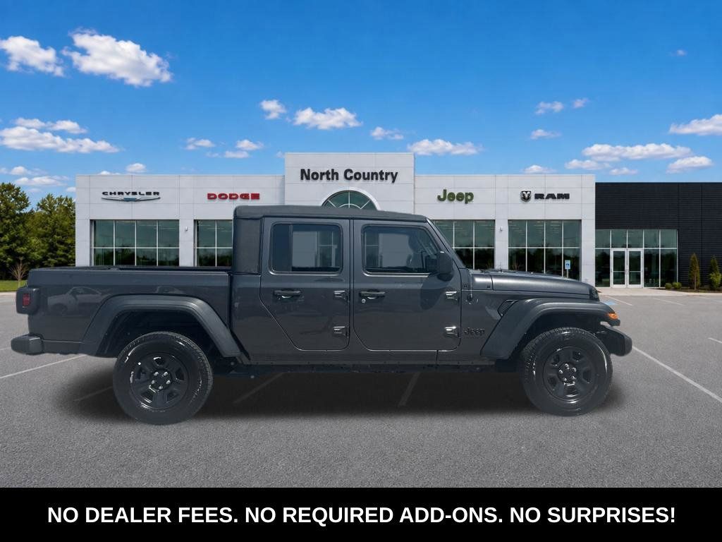 Used 2023 Jeep Gladiator Sport AWD/4WD image 1