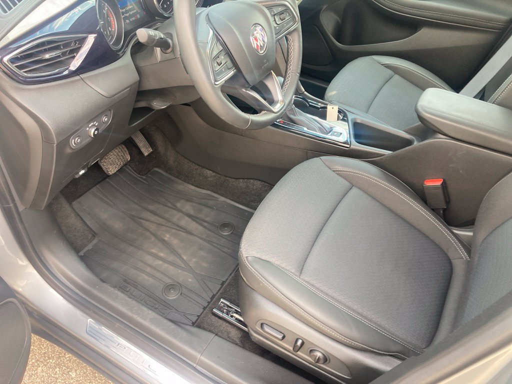 Certified 2023 Buick Encore GX Preferred w/ Cold Weather Comfort Package AWD/4WD image 17