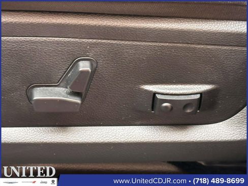 Used 2024 RAM 2500 Big Horn w/ Level 2 Equipment Group image 14