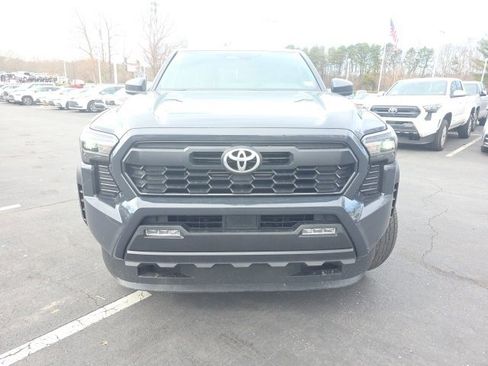 Used 2024 Toyota Tacoma Limited image 2
