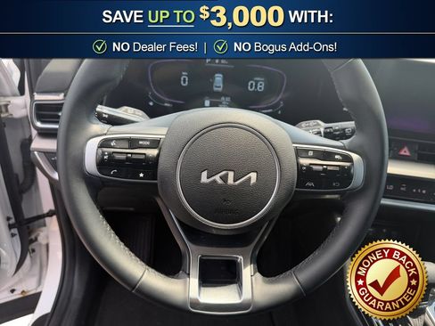Used 2025 Kia Sportage EX FWD image 18