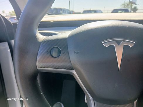 Used 2020 Tesla Model Y Long Range AWD/4WD image 26