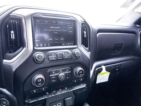 Used 2022 Chevrolet Silverado 1500 LT Trail Boss image 23