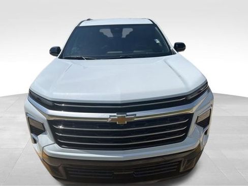 New 2026 Chevrolet Traverse High Country w/ LPO, Floor Liner Package FWD image 34