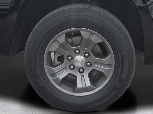 Used 2017 Chevrolet Tahoe LT w/ Off-Road Package image 2