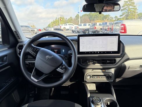 Used 2025 Ford Bronco Sport Big Bend image 9