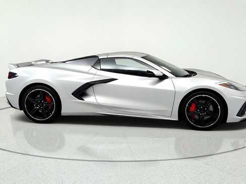 Used 2020 Chevrolet Corvette Stingray Premium Conv w/ 3LT Preferred Equipment Group RWD image 6