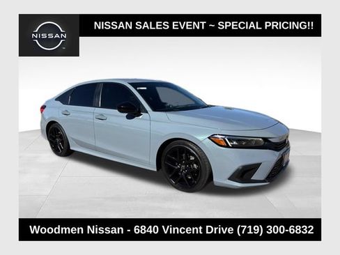 Used 2023 Honda Civic Sport image 1