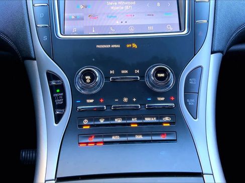 Used 2020 Lincoln Nautilus FWD w/ Equipment Group 101A image 35