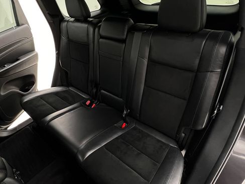 Used 2018 Jeep Grand Cherokee Laredo AWD/4WD image 15