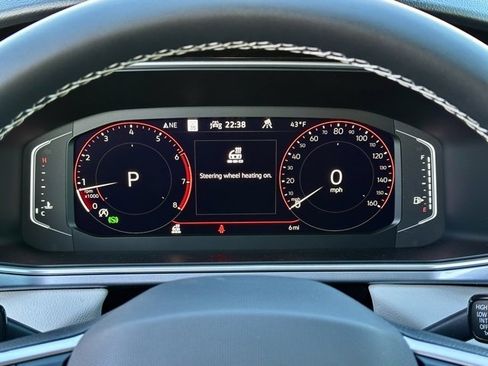 New 2026 Volkswagen Taos SEL image 33