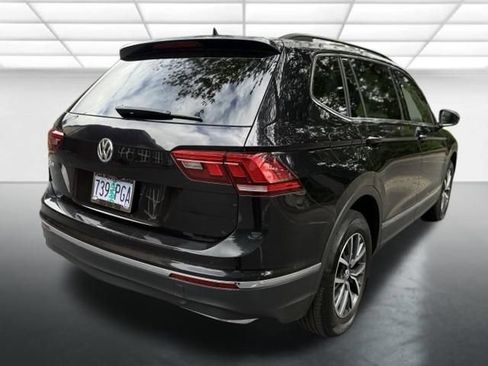 Used 2020 Volkswagen Tiguan S FWD image 5