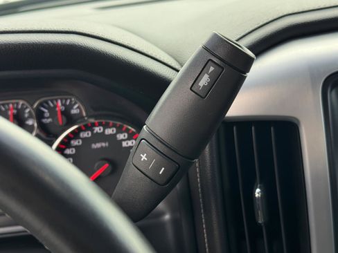 Used 2015 GMC Sierra 1500 SLE w/ SLE Value Package image 19