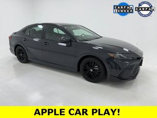 Used 2025 Toyota Camry SE video 1