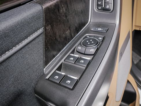 Used 2024 Ford F350 Lariat AWD/4WD image 15