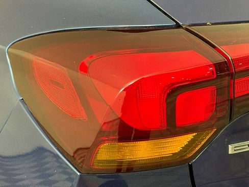 Used 2020 Buick Encore GX Preferred image 31