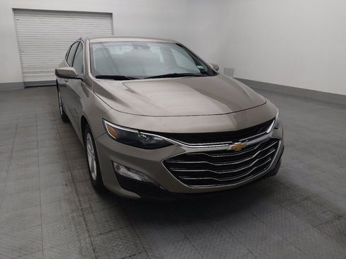 Used 2025 Chevrolet Malibu LT FWD image 14