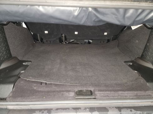 Used 2018 Jeep Wrangler Unlimited Sport image 25