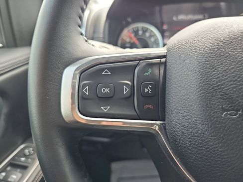 Used 2023 RAM 1500 Laramie AWD/4WD image 17