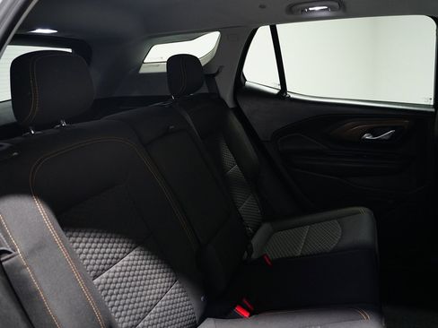 Used 2020 GMC Terrain SLE w/ Driver Convenience Package image 11