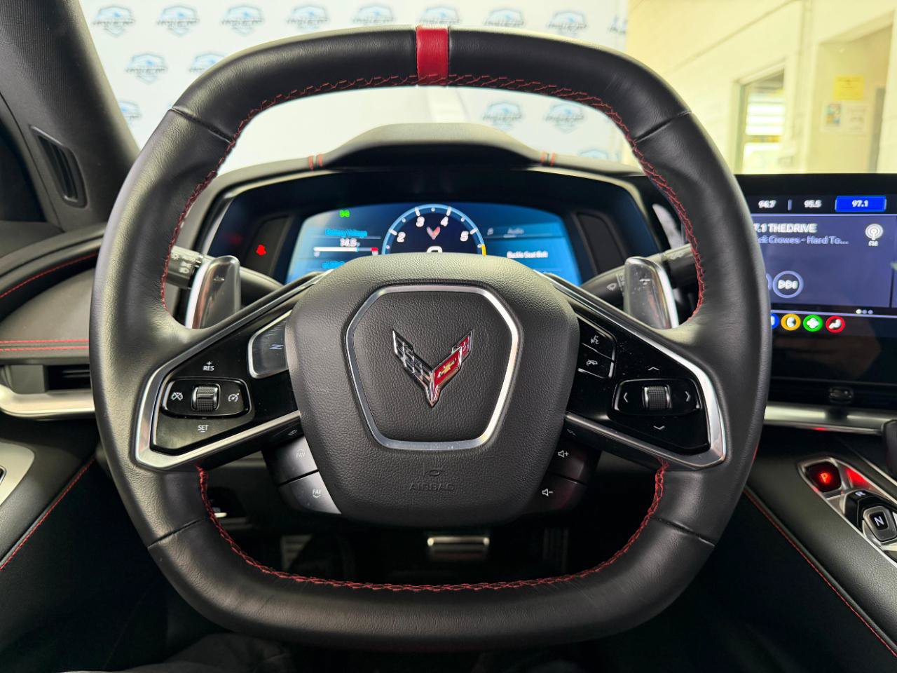 Used 2021 Chevrolet Corvette Stingray Coupe w/ Z51 Performance Package RWD image 25