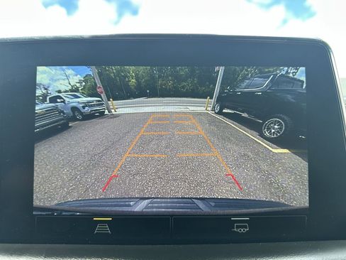 Used 2024 Chevrolet Suburban LT AWD/4WD image 26