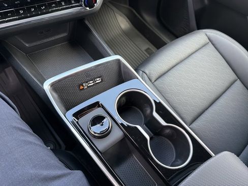 New 2026 Chevrolet Equinox LT image 20