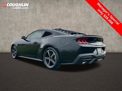 Used 2024 Ford Mustang Premium RWD image 5