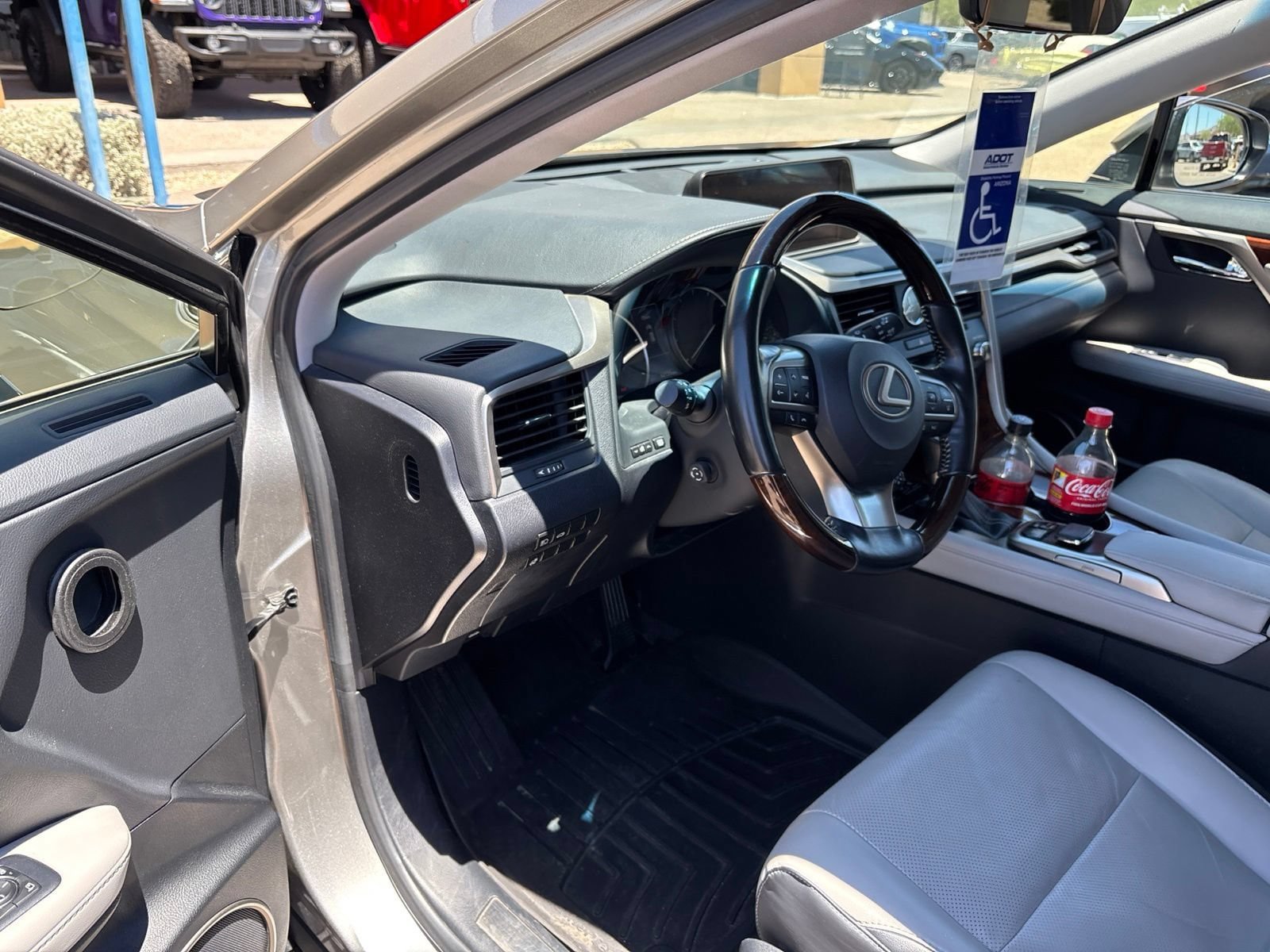 Used 2018 Lexus RX 350L AWD image 3