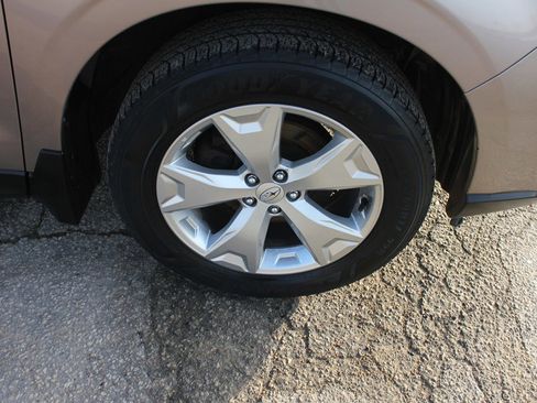 Used 2014 Subaru Forester 2.5i Limited w/ Popular Package #2 image 56