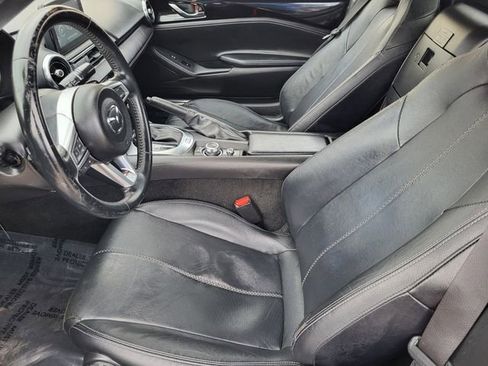 Used 2021 MAZDA MX-5 Miata RF Grand Touring image 13
