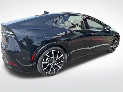 Used 2024 Toyota Prius Prime image 6