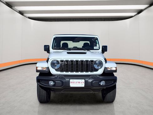New 2026 Jeep Gladiator Sport AWD/4WD image 2
