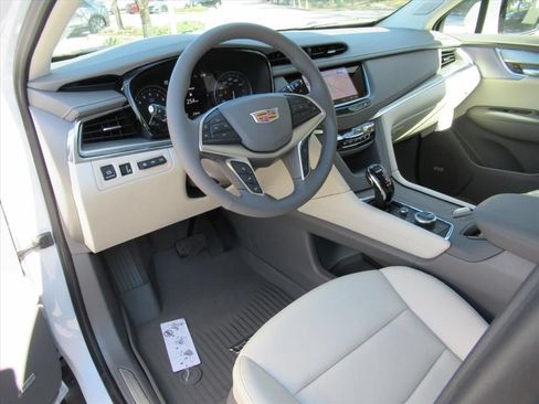 New 2026 Cadillac XT5 Premium Luxury w/ Driver Assist Package AWD/4WD image 14